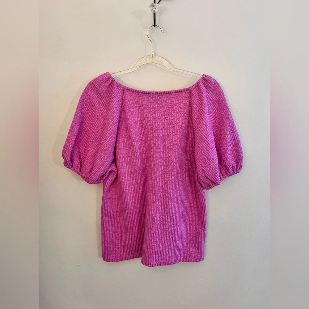LOFT Magenta Puff Sleeve Textured Front Knot Top